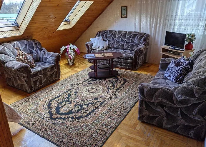 Guest House Nika - Cottages And Rooms In The Heart Of Palanga City Center