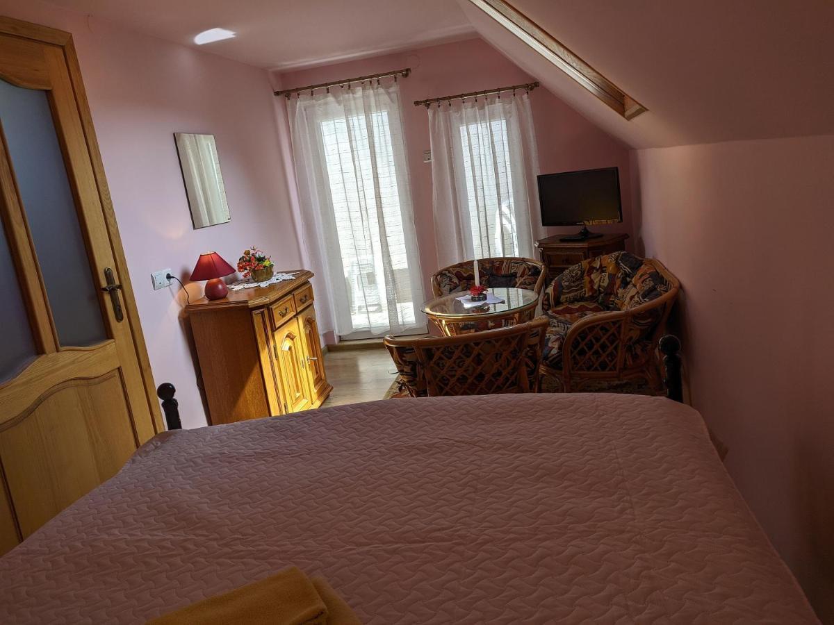 Nika - And In The Heart Of Center Apartament