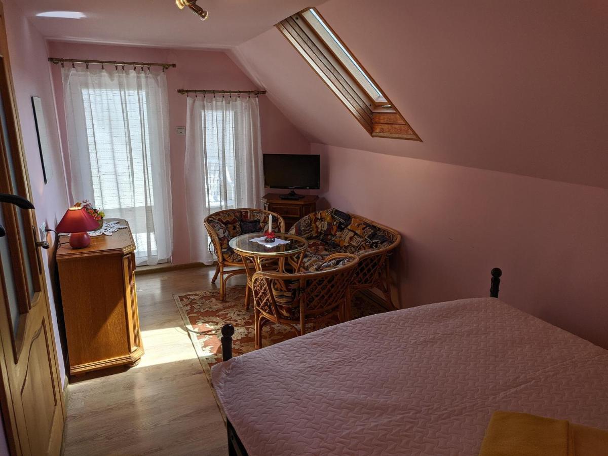 Nika - And In The Heart Of Center Appartamento Palanga